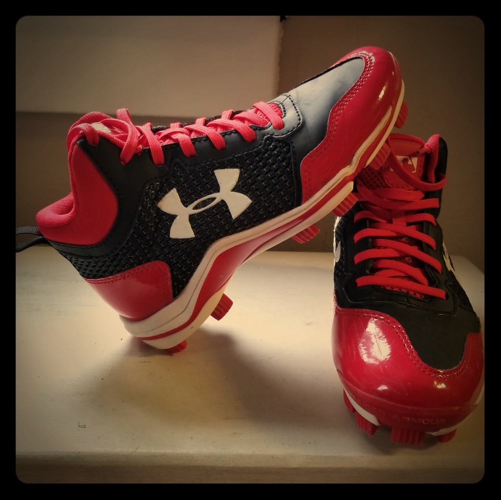 Under Armour baseball cleats